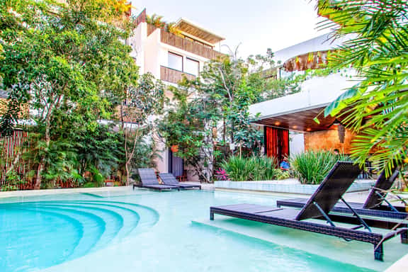 Casa PalAlma Escape, 3BR 2-Levels, Private Pool - Image 1