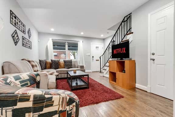 Authentically DC / Lovely SE 3-BR Rowhome / METRO - Image 1