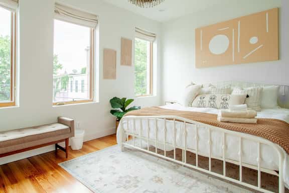 Central DC 3-Bedroom Suite / METRO Accessible - Image 1