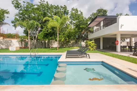 Perfect resort style House - Image 1