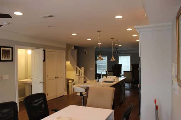 Patricia-2 Condo Homes Sleeps 14 w/FREE Parking! - Image 1