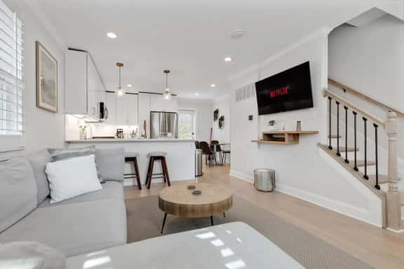 ALX Home Away from Home - Image 1