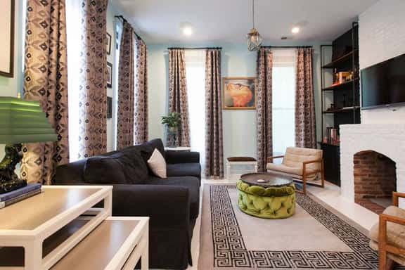 ✦3-BR IN THE ♥ OF SHAW✦ 2 BLOCKS TO SUBWAY✦ 2 _SEPARATE_ UNITS - Image 1