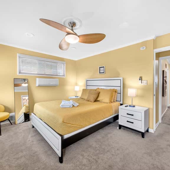 Vibrant Townhome w/ Patio in Green DC Area - Image 1