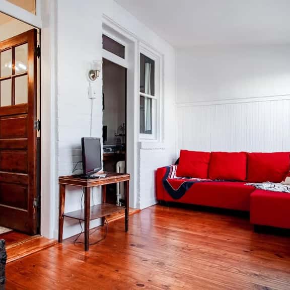 ✢ The E St Retreat ✢ Lovely 3-BR Nestled between H St & Eastern Market ✢ - Image 1