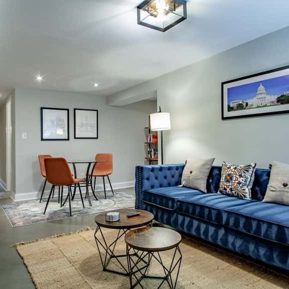 2-BR Petworth Pad / Walk to METRO Subway - Image 1