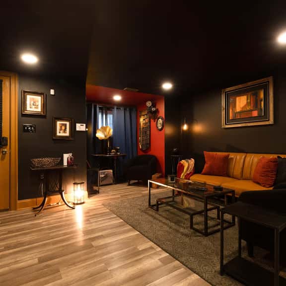 The "Bloomingdale Blues", 2-BR DC Getaway - Image 1