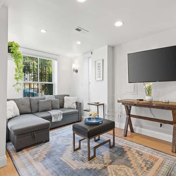 Sweet 2-BR Retreat By Capitol Hill - Image 1
