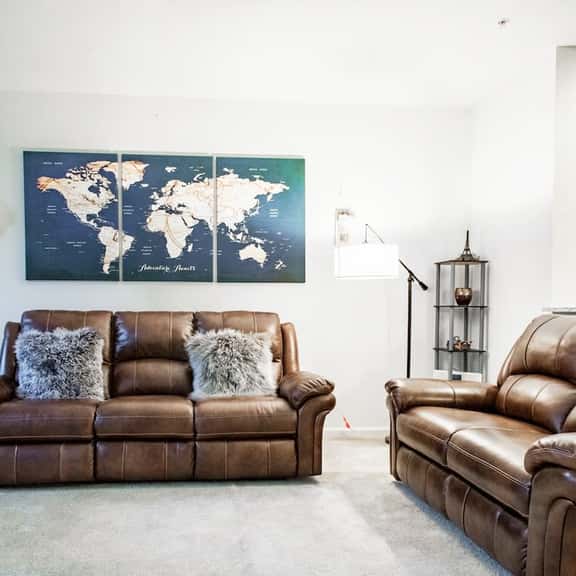 Large MD Townhome mins to UMD & DC Parking - Image 1