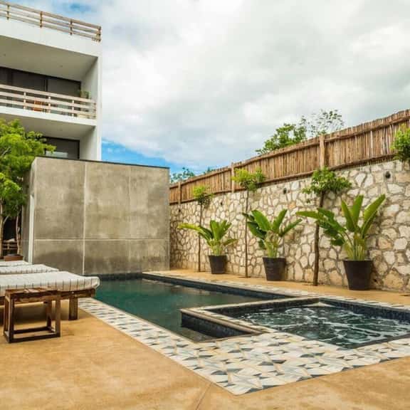 Short drive to beach / 3BR Spacious apartment - Image 1