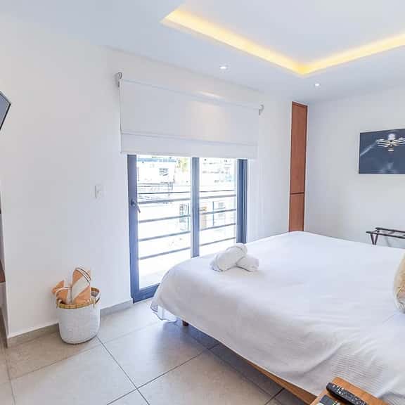 1-BR Refugio ~Rooftop Pool~ Playa Mamitas, & 5ª - Image 1