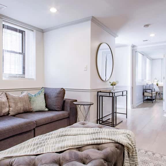 CHEERY 1-BR IN THE ♥ OF SHAW | 2 BLOCKS TO SUBWAY - Image 1