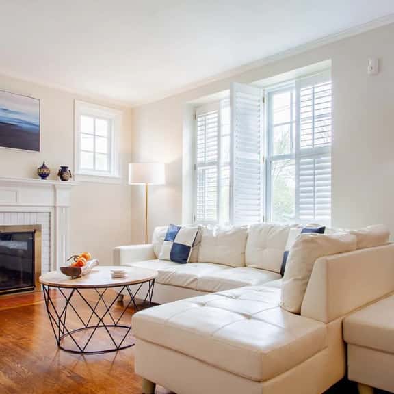Chevy Chase//Bethesda Home Base ✢ Great for DC area travel! - Image 1