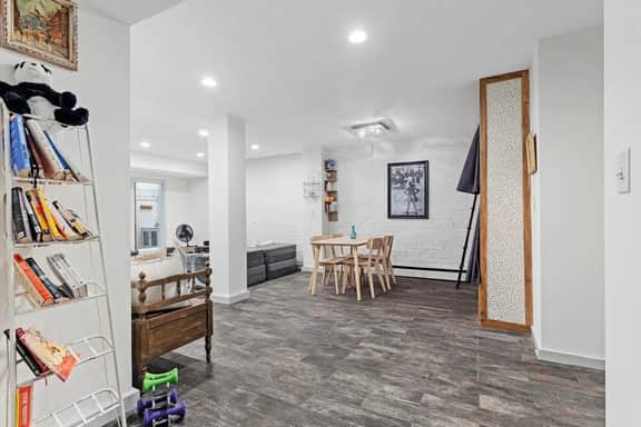 Cheery Flat in Adams Morgan - Mt Pleasant - Image 2