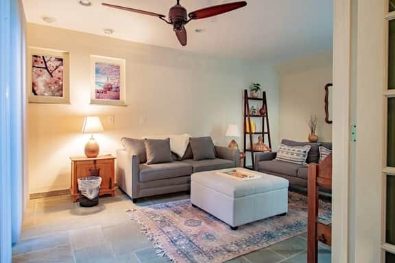 ✧ H St Sanctuary ✧ Capitol Hill Carriage House ✧ - Image 3