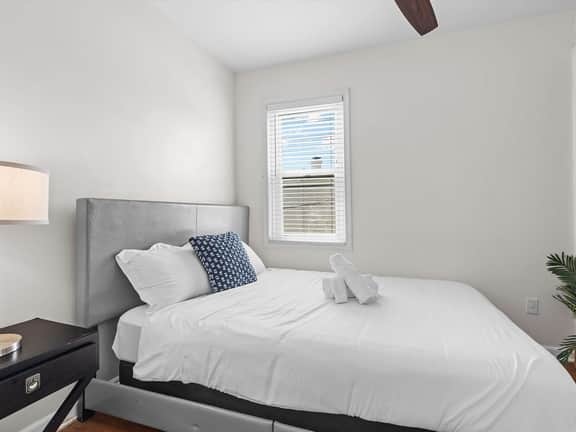 NoMA 3BR Townhome - UnionMarket / H St - Image 4