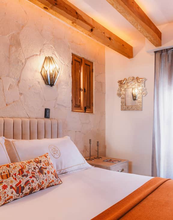 Elegant King Suite in San Miguel de Allende - Image 2