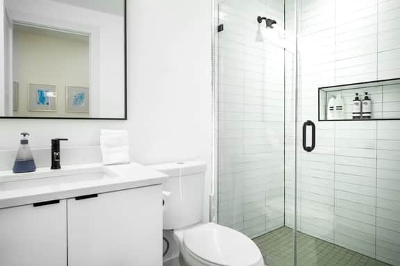 Eastern Market & METRO Accessible, Modern Charm, Walk Everywhere! - Image 5