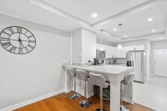 Charm City Homestay in Washington Village - Image 5