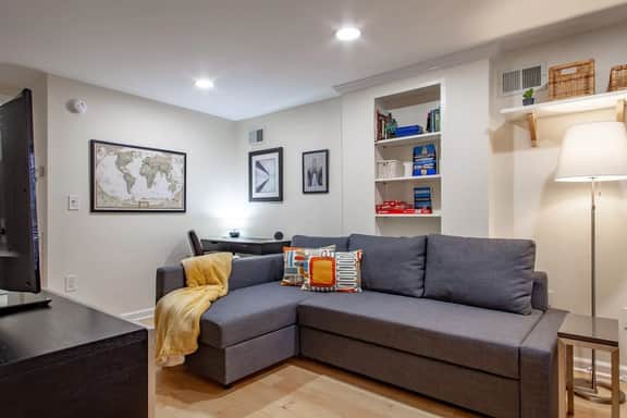 Logan Circle 1BR - Walk to U St Metro - Image 4
