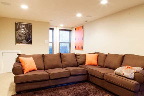 1BR Oasis near Takoma Metro, Minutes to Capital - Image 3