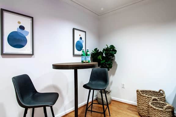Modern 2BR - Near White House & Downtown DC - Image 4