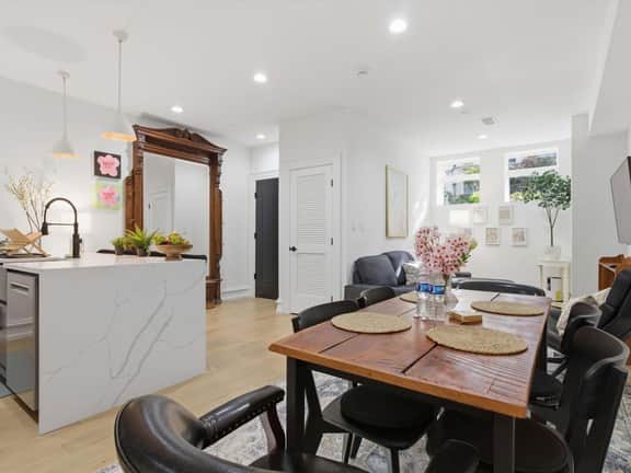 Elegant 2BR Retreat Steps to Dupont Circle & METRO - Image 4