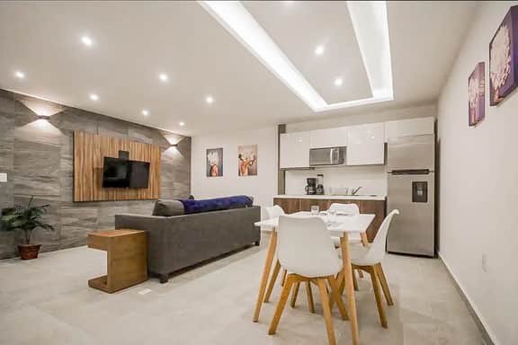 1-BR Gem on Zazil 20 Av. 1 / Walk to Playa Mamitas, Coco Beach, & 5ª - Image 4