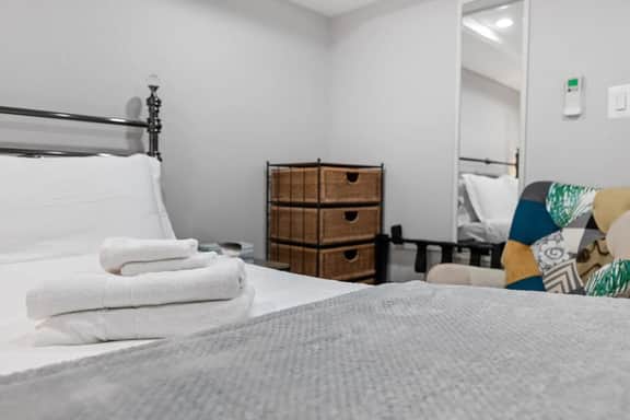 1-BR Pad in the Heart of Petworth - Walk to METRO - Image 3