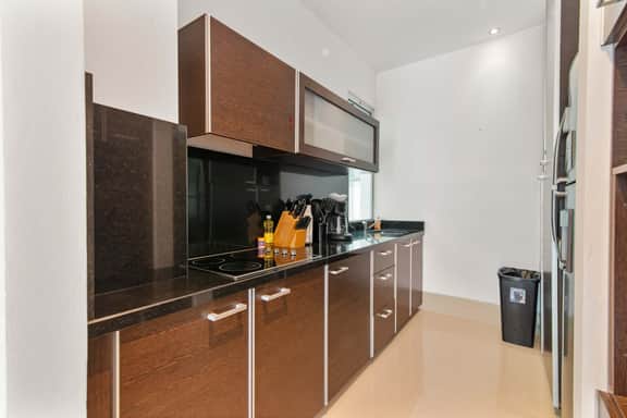 Modern 2BR Condo at The Building Loft - Pool - Image 5
