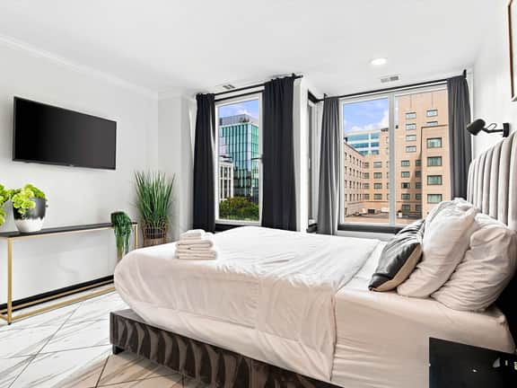 Modern 2BR - Near the White House - Image 2