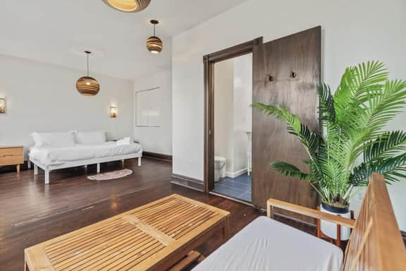 3-BR Historic Home Nestled Btw Petworth & CoHi - Image 2