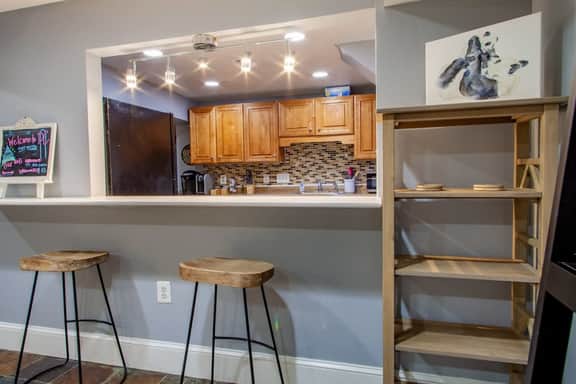 Delightful 1-BR Accommodations / Nearby METRO - Image 4