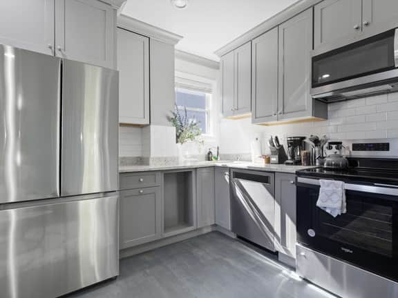 Modern NW D.C. 2BR  - Near METRO & Rock Creek Park - Image 3