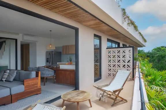 Luxury 1BR condo near beaches and cenote - Image 2