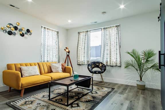 Spacious 2-BR 2-Bath | 3-Blocks to H St Corridor - Image 2