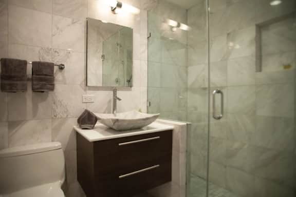 PRIVATE DC APT | WALK TO METRO, DUPONT & LOGAN - Image 4