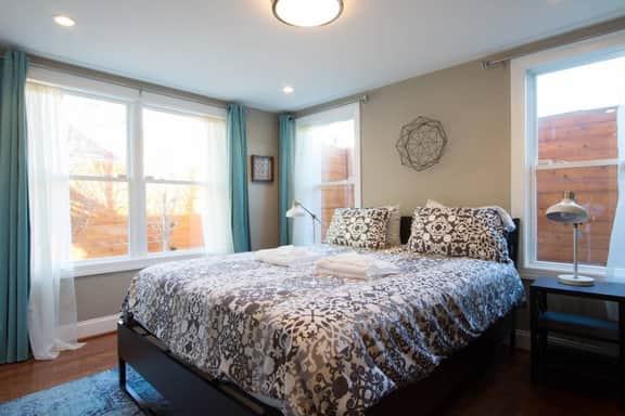 NEWLY BUILT 2-Level CARRIAGE HOUSE ⋆ 1 Block to H St Corridor / DC Streetcar ⋆ Union Market - Image 5