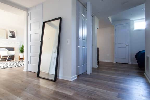 ✢ HOME AWAY FROM HOME ✢ PRIVATE DC APT. ✢ - Image 2