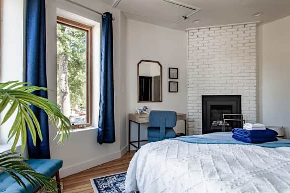 Central DC 3-Bedroom Suite / METRO Accessible - Image 2