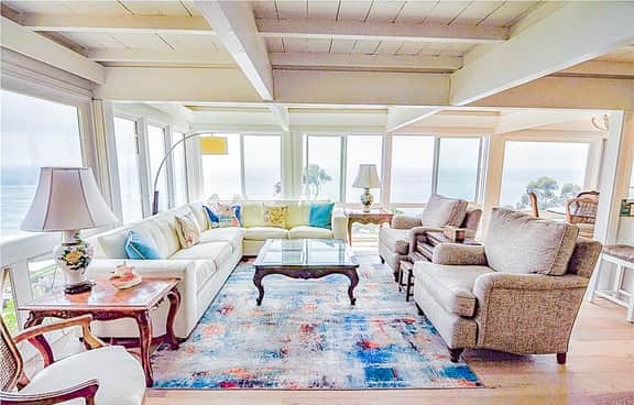 Watch & Listen to the Waves Crash on the Sand at this Laguna Beach Home - Image 5