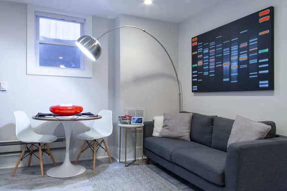✣ A SWEET SUITE ON THE ROX ✣ PRIVACY / PARKING - Image 4