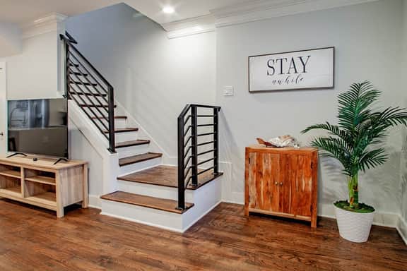 Cheerful 4-BR Home | A DC Homestay - Image 2