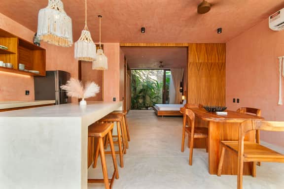 Private & Modern 2-BR Villa of La Veleta - Image 4
