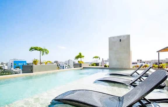 Playa Studio - Rooftop Pool near 5th Avenue - Image 3