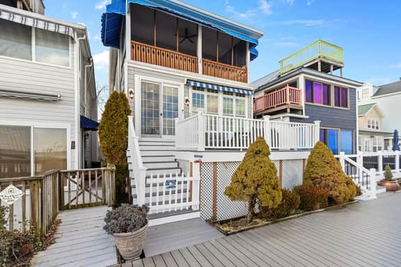 Getaway on the Bay / North Beach 3-BR - Image 2