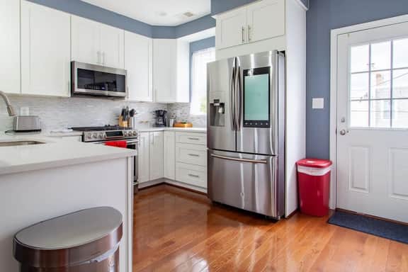 A Homestay in One of DC's Best Neighborhoods // 4-Bedroom Petworth Townhome - Image 5